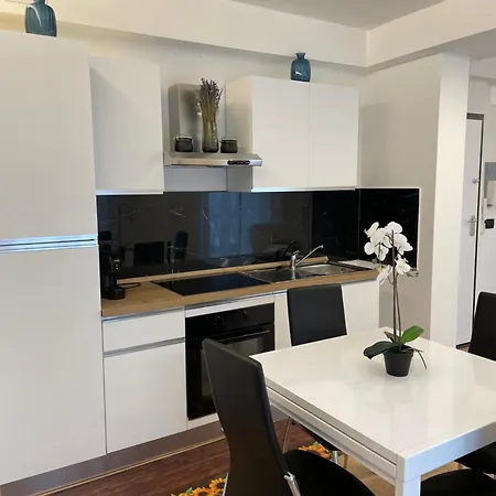 아파트 Il Girasole